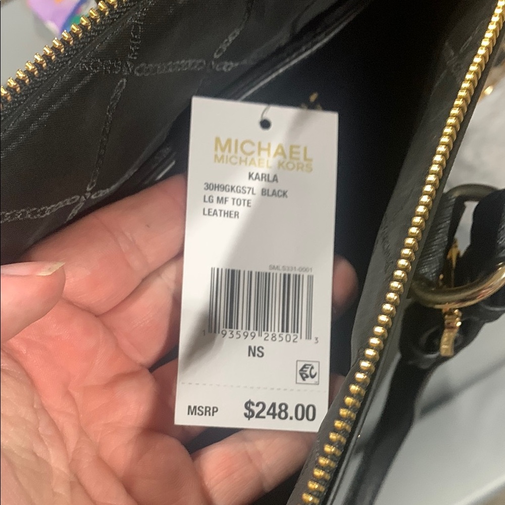 MICHAEL KORS KARLA MULTIFUNCTIONAL BLACK LARGE TOTE 5214 - Picture 12 of 15